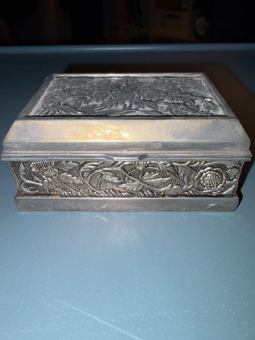 Vintage Silver Floral Jewelry Box - photo 2
