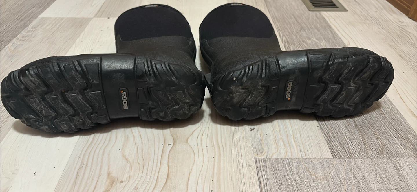 Bogs Waterproof Winter Boots, Men’s Size 8