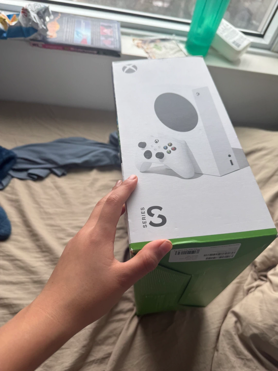 Xbox Series S Console + 2 Controllers - Like New! - photo 5