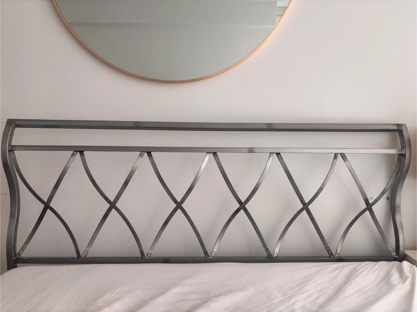 Queen sized Metal Headboard & Bed frame/ box spring - photo 3