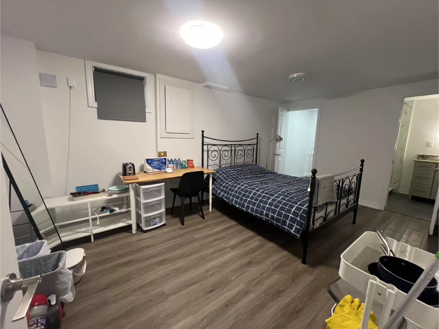 New renovated basement suite near Seneca College