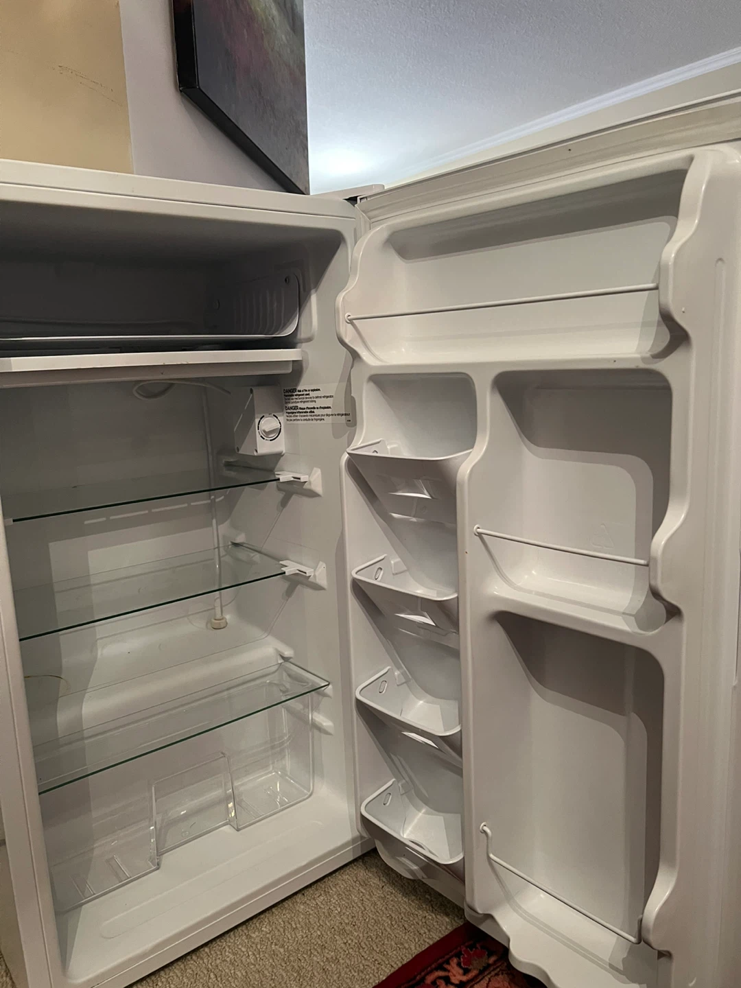 Arctic King Mini Fridge - White - photo 4