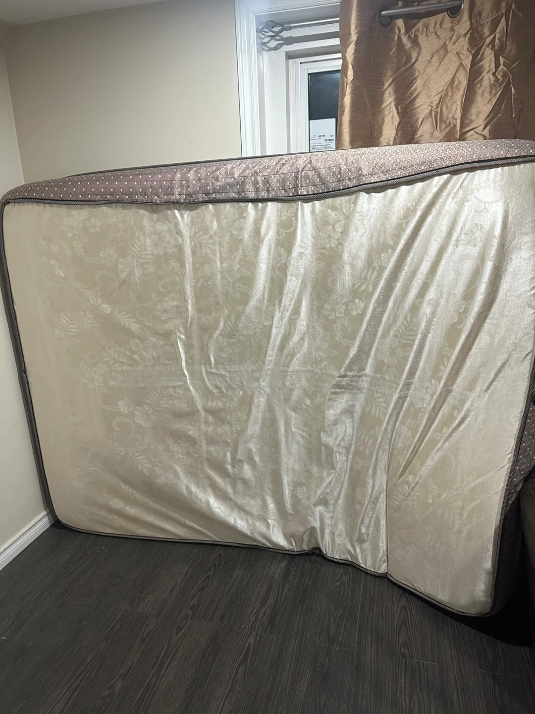 Queen size Mattress