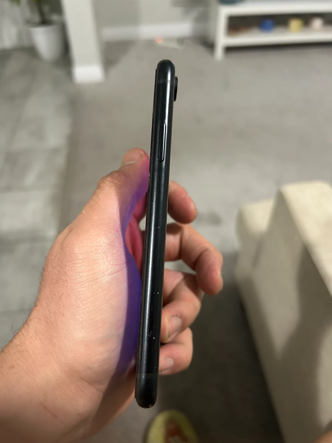 iPhone XR - Black - photo 3