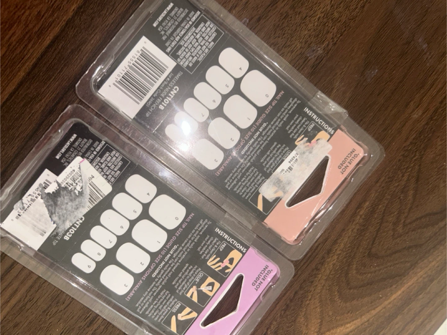 L.A. Colors Glossy French Tip Press-On Nails (New) - photo 2