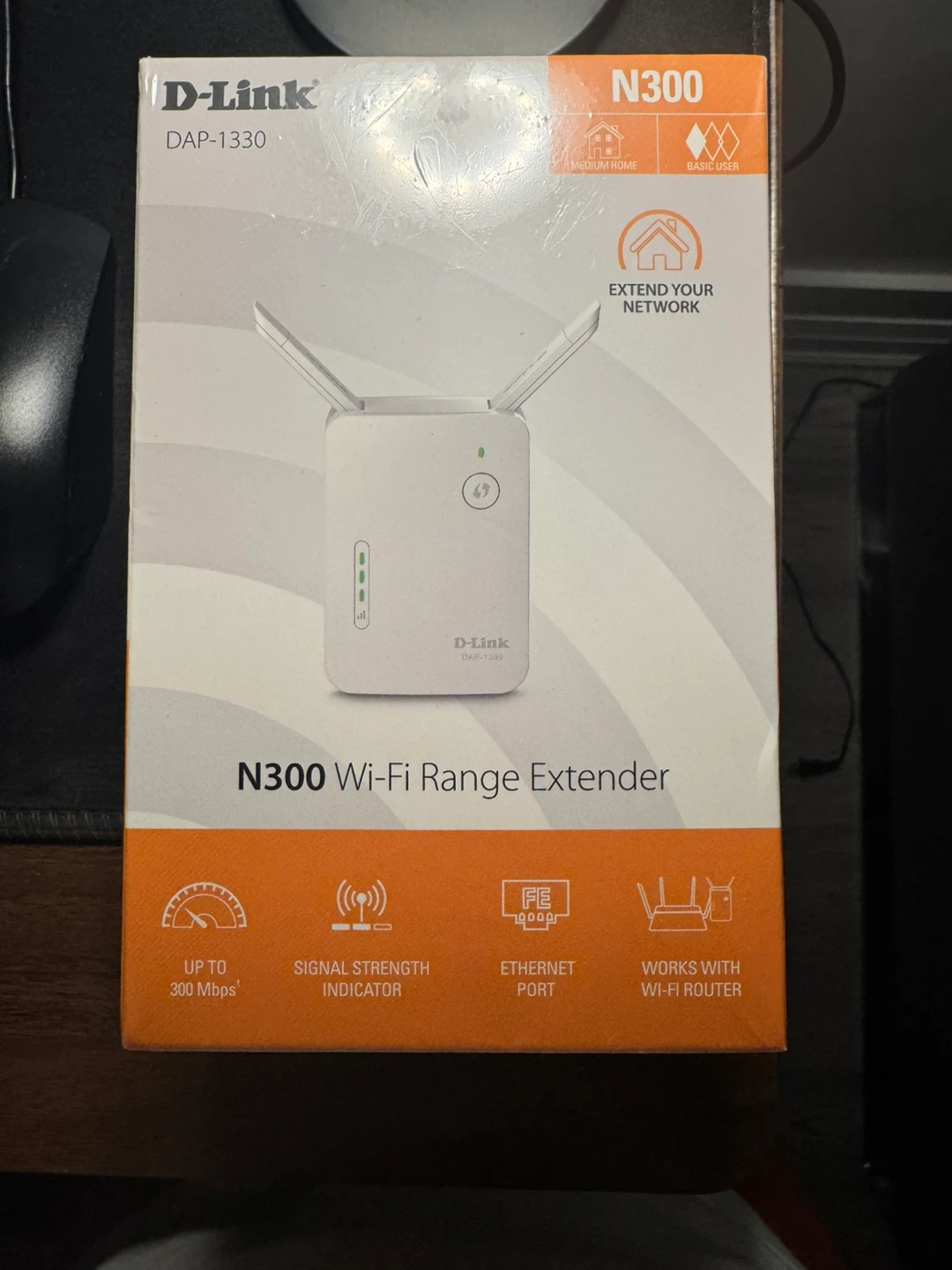 D-Link N300 Wi-Fi Range Extender