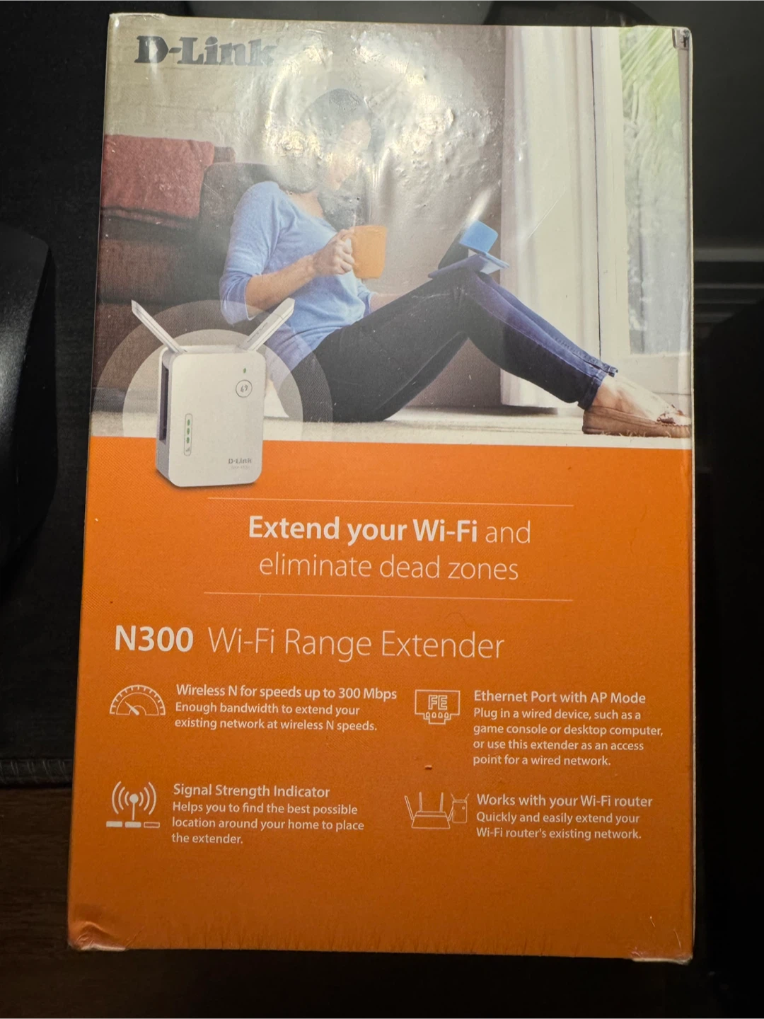 D-Link N300 Wi-Fi Range Extender - photo 2