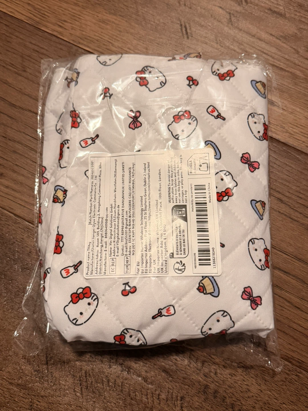 Brand New Sanrio Hello Kitty Large Capacity Quilted Tote Bag - photo 5