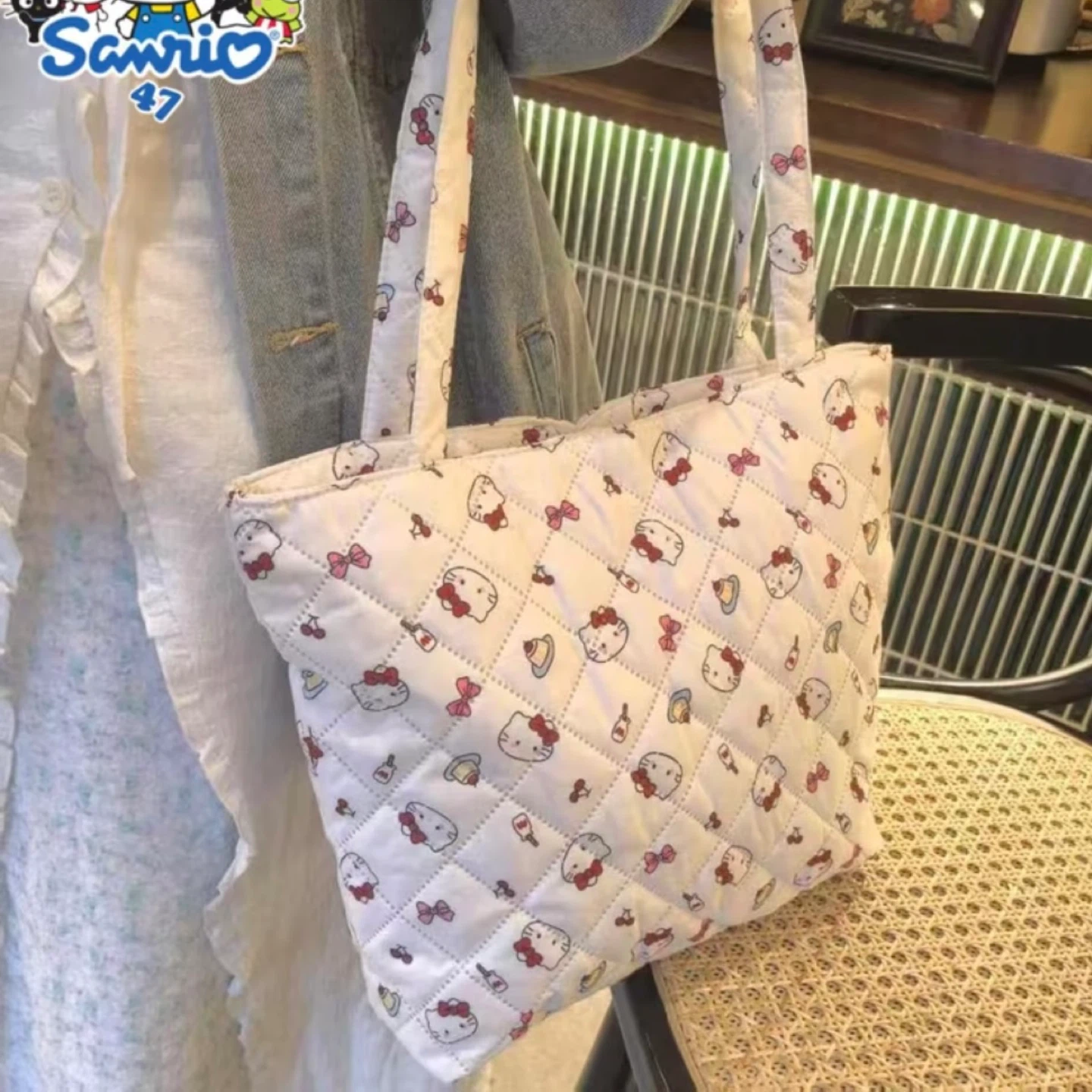 Brand New Sanrio Hello Kitty Large Capacity Quilted Tote Bag - photo 2