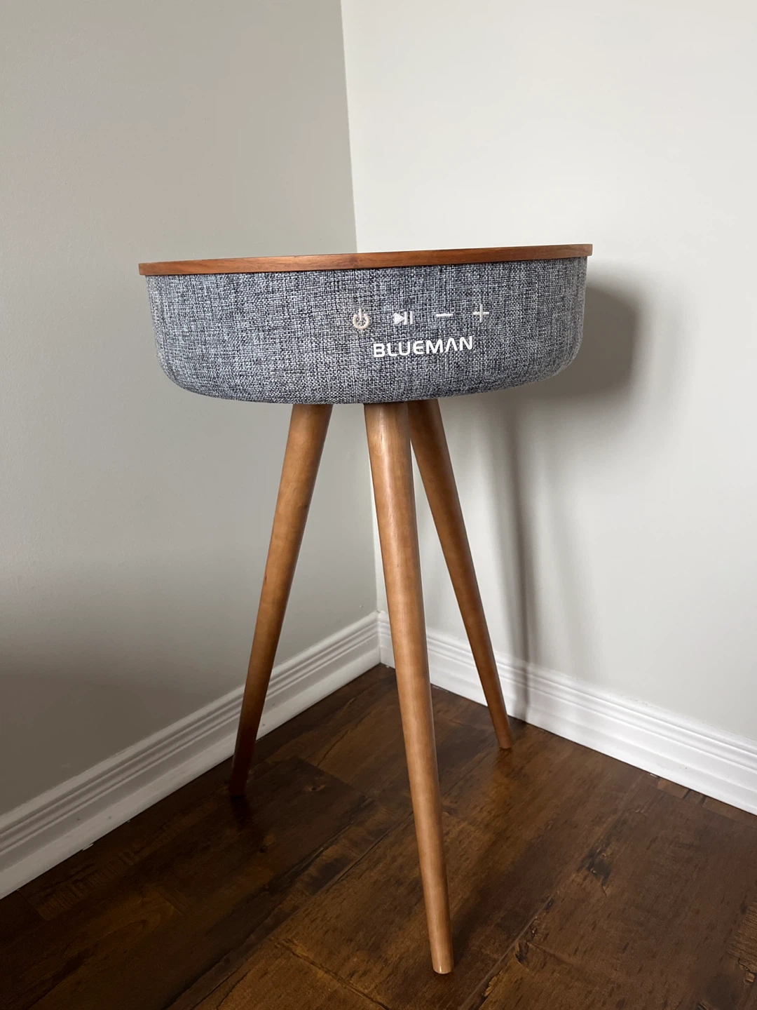 Blueman Audio End Table - Bluetooth Speaker