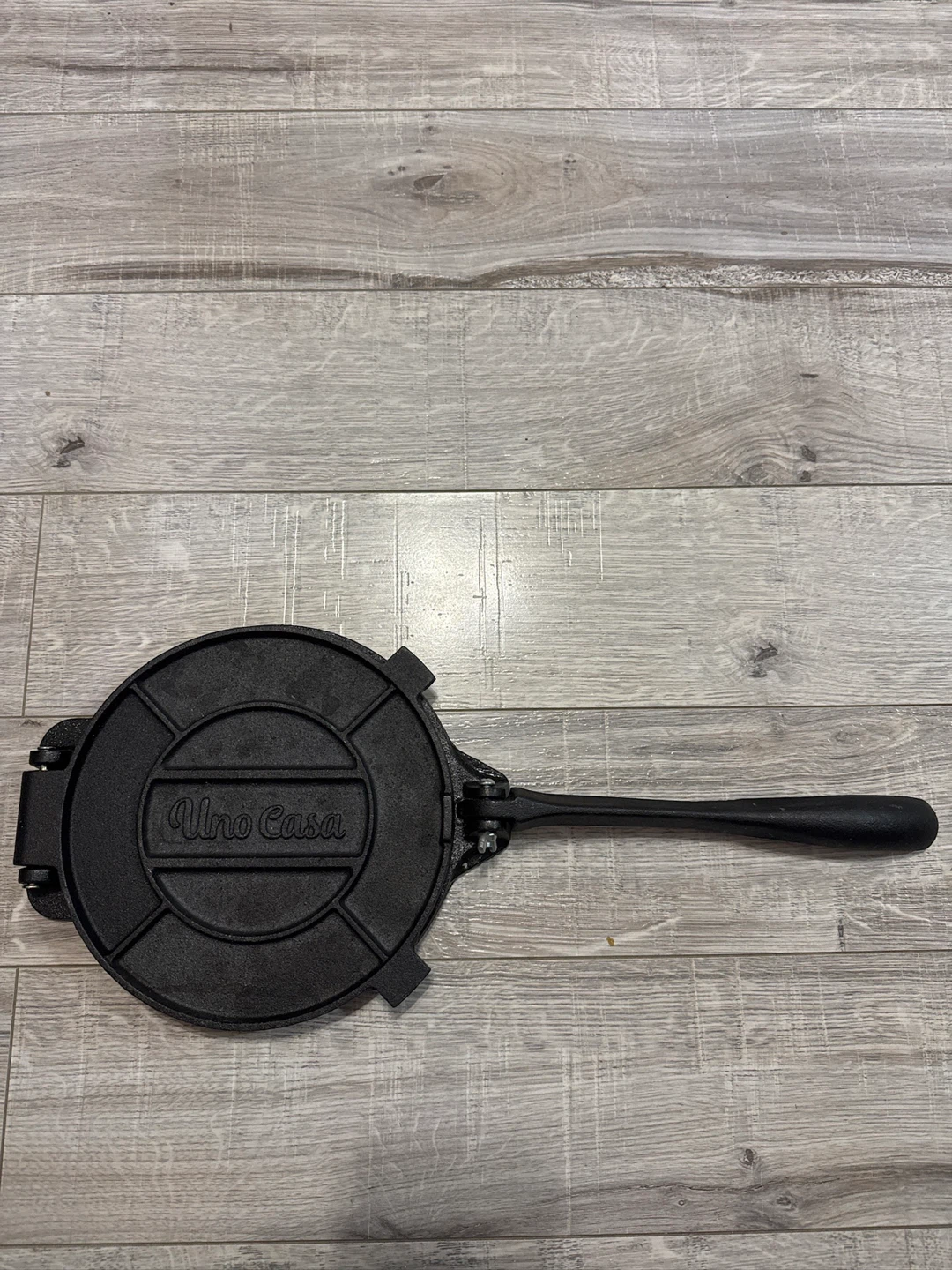 Uno Casa Cast Iron Tortilla Press - photo 2