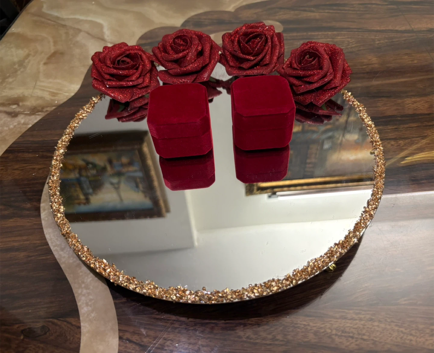 Round Mirror Tray with gold stones & red flowers - photo 4