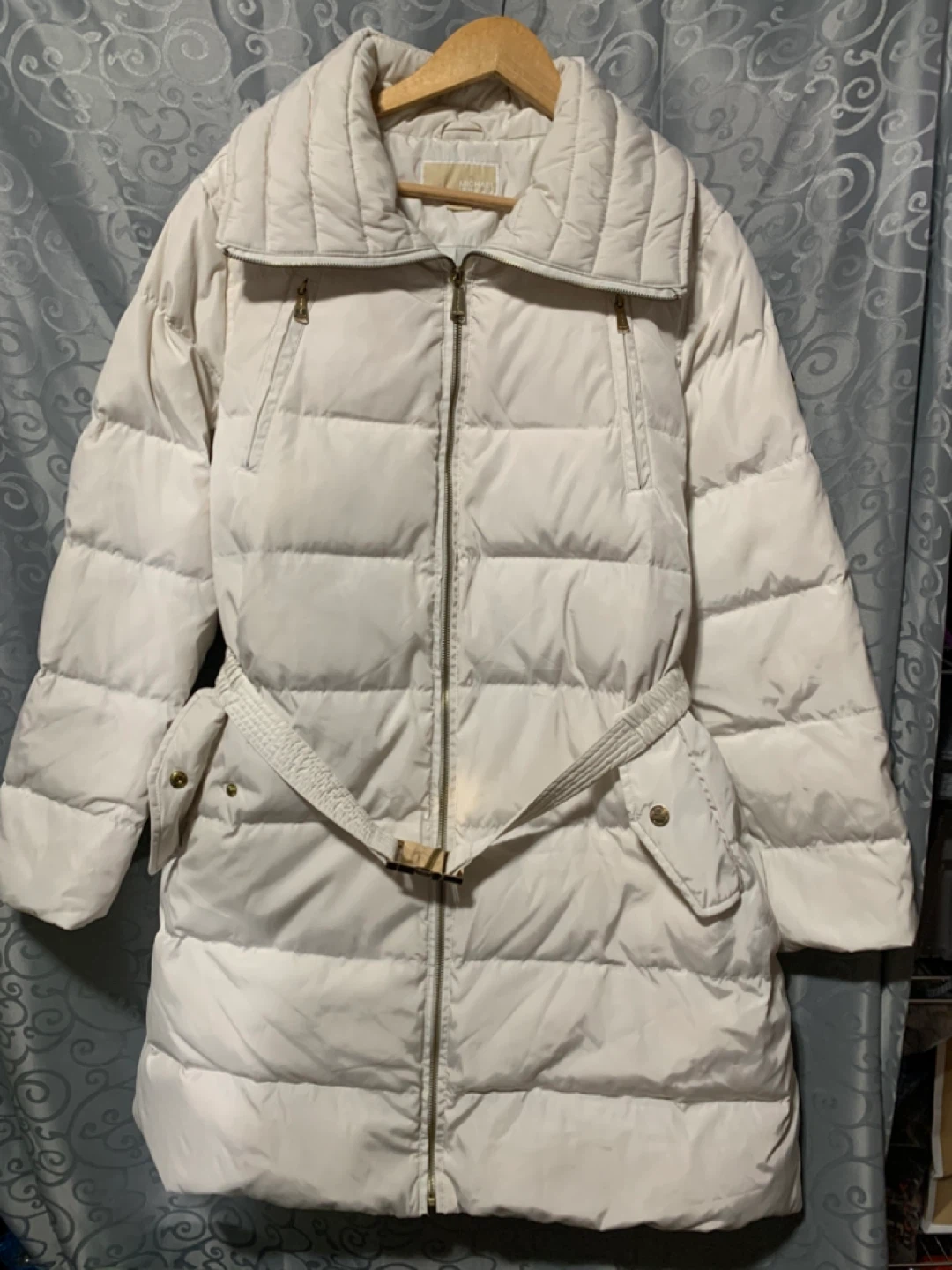 Michael Kors White Puffer Jacket - Size XL - photo 2