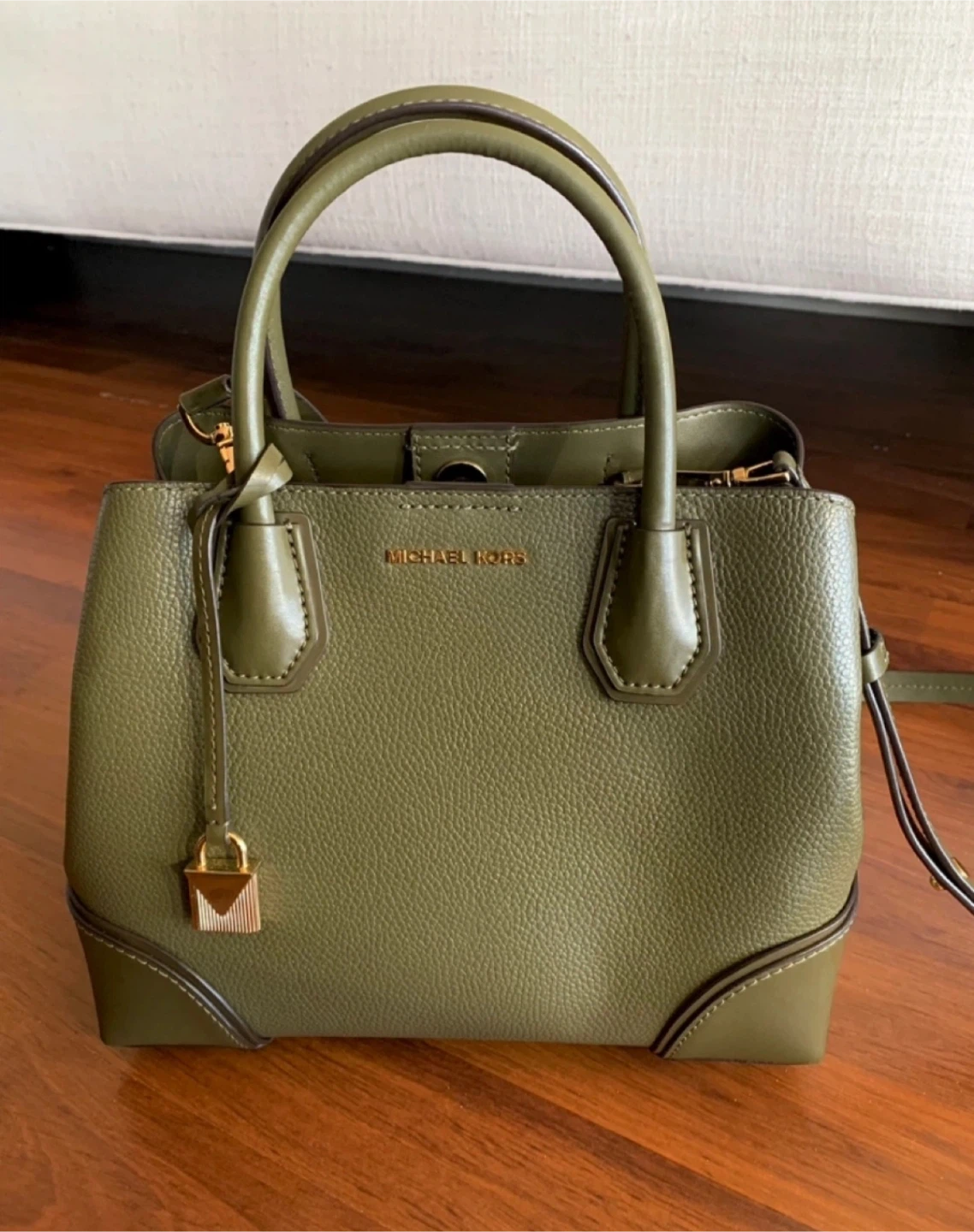Michael Kors Pebbled Leather Bag