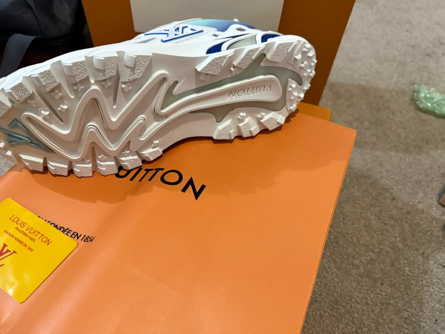Louis Vuitton White Sneakers - photo 5