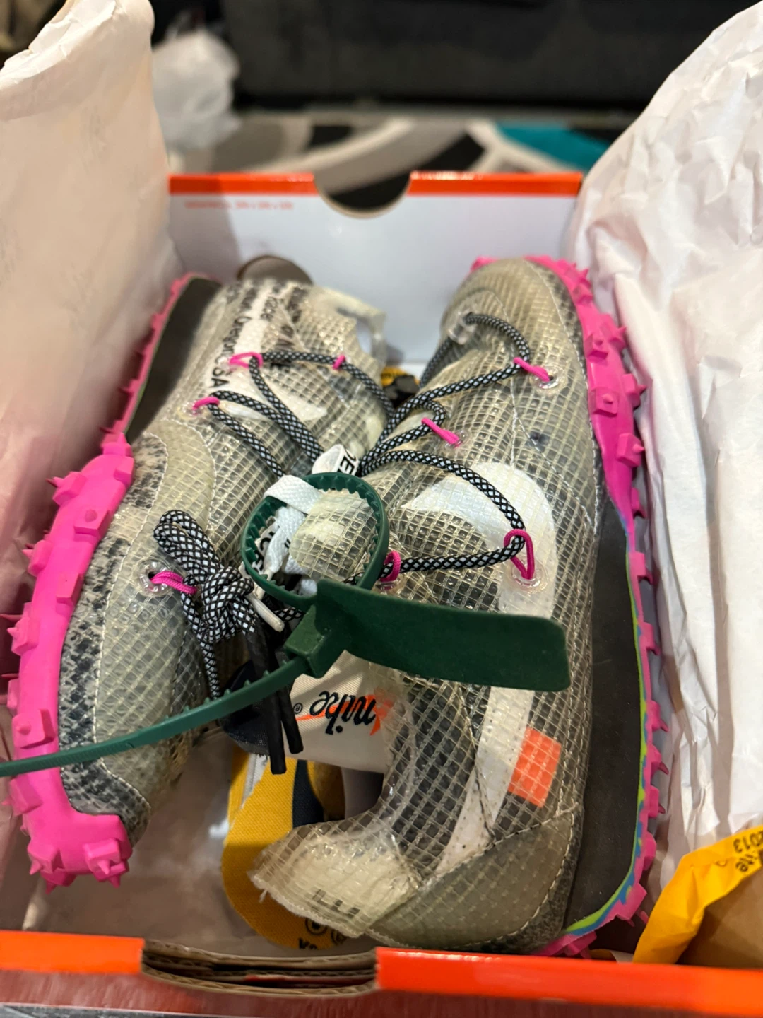 Nike x Off-White Waffle Racer / OW Black/White-Fuchsia, Size 6.5 - photo 4
