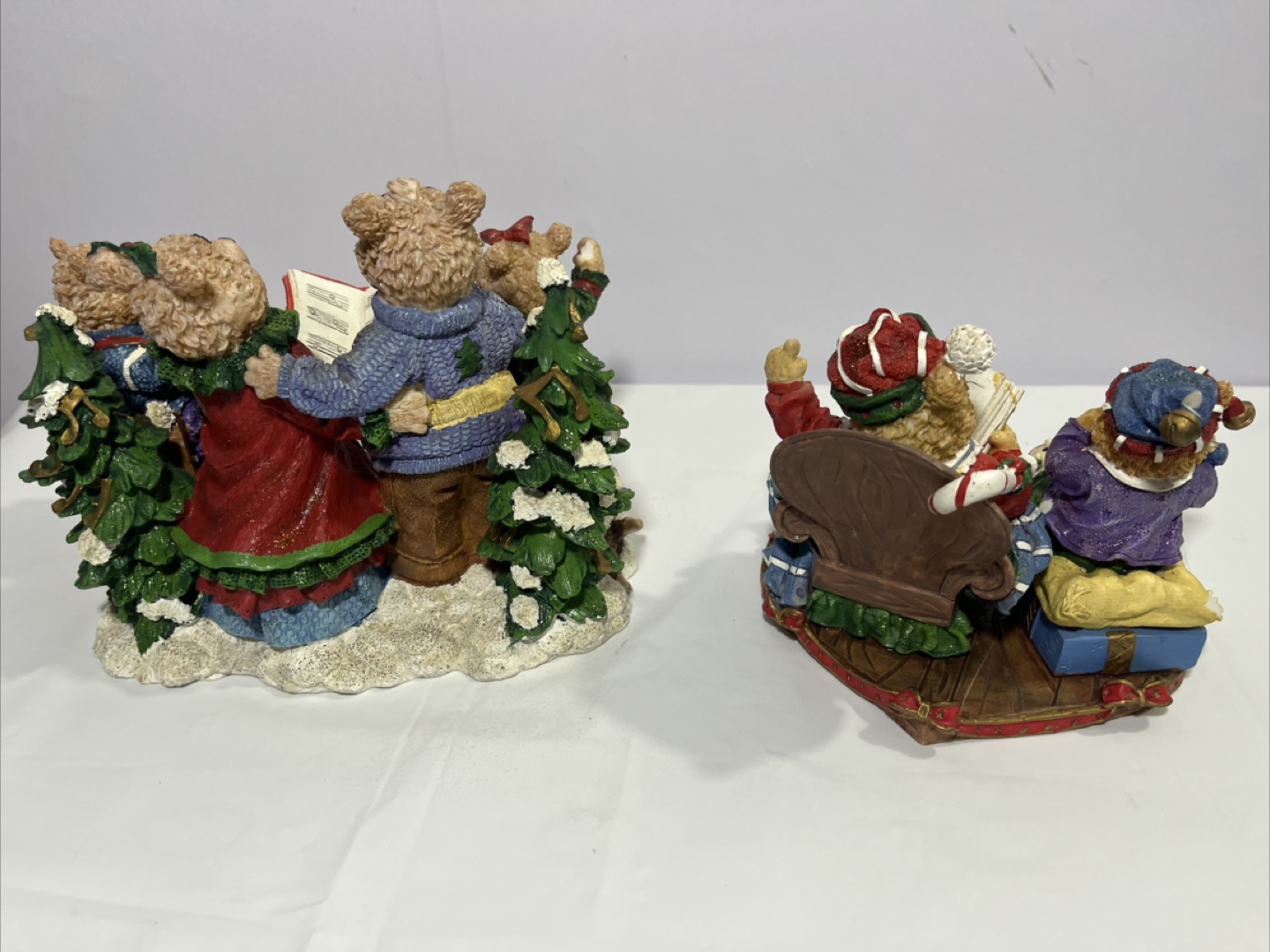 Collectible Caroling Bears Figurines - photo 3