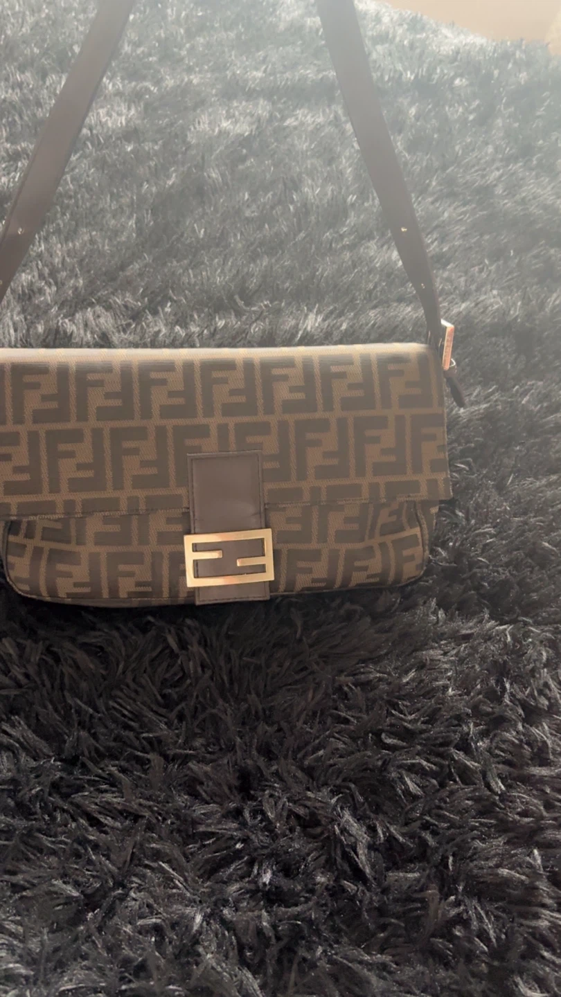 Fendi Brown Shoulder Bag - photo 3