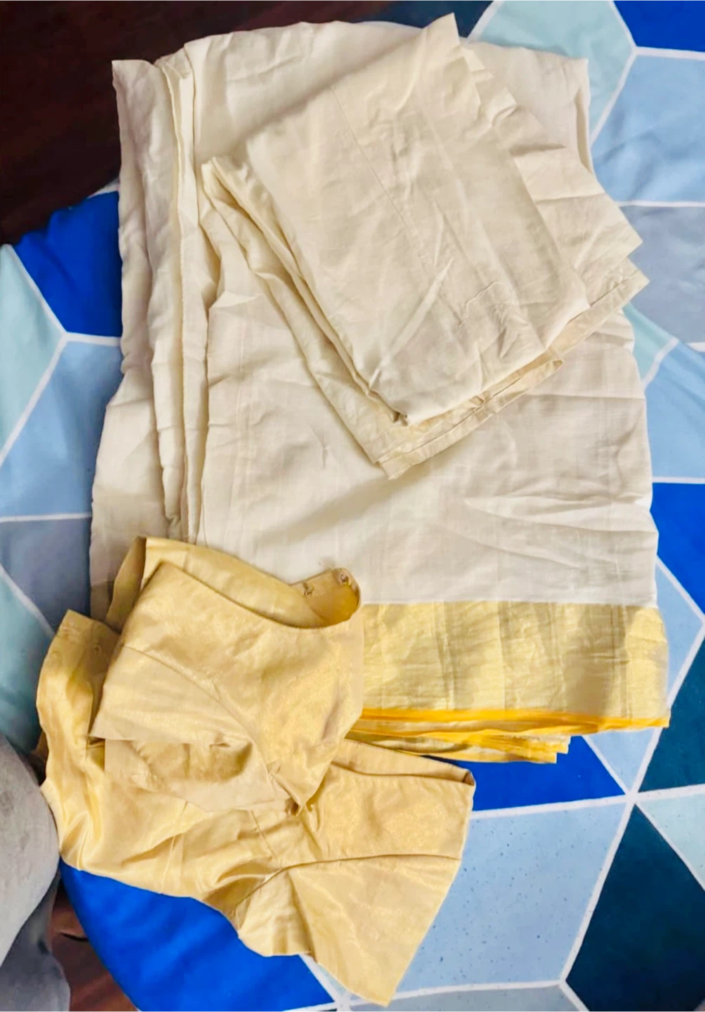 Kerala Kasavu Saree - Cream & Gold - photo 2