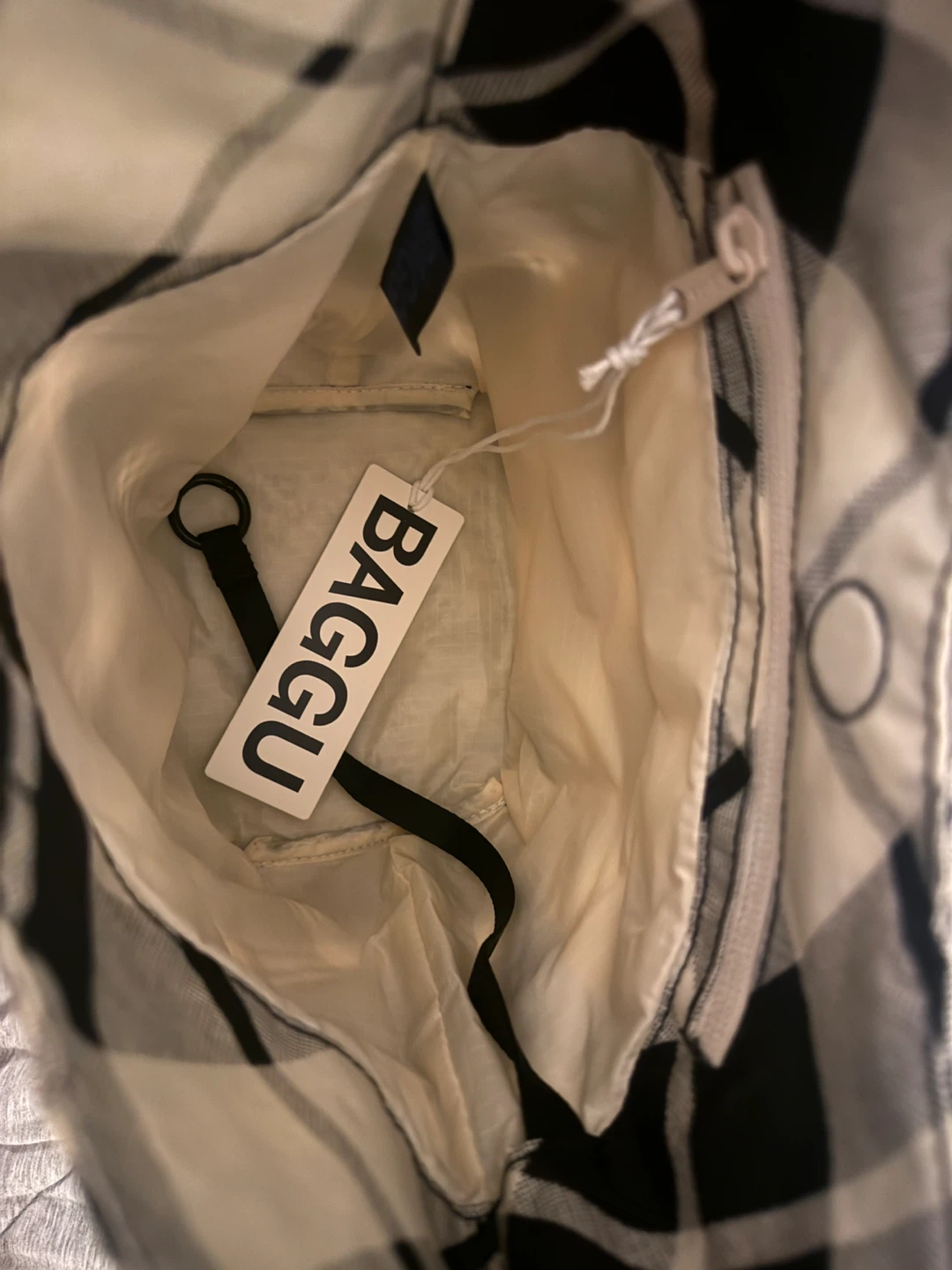 BAGGU Small Nylon Sling - photo 5