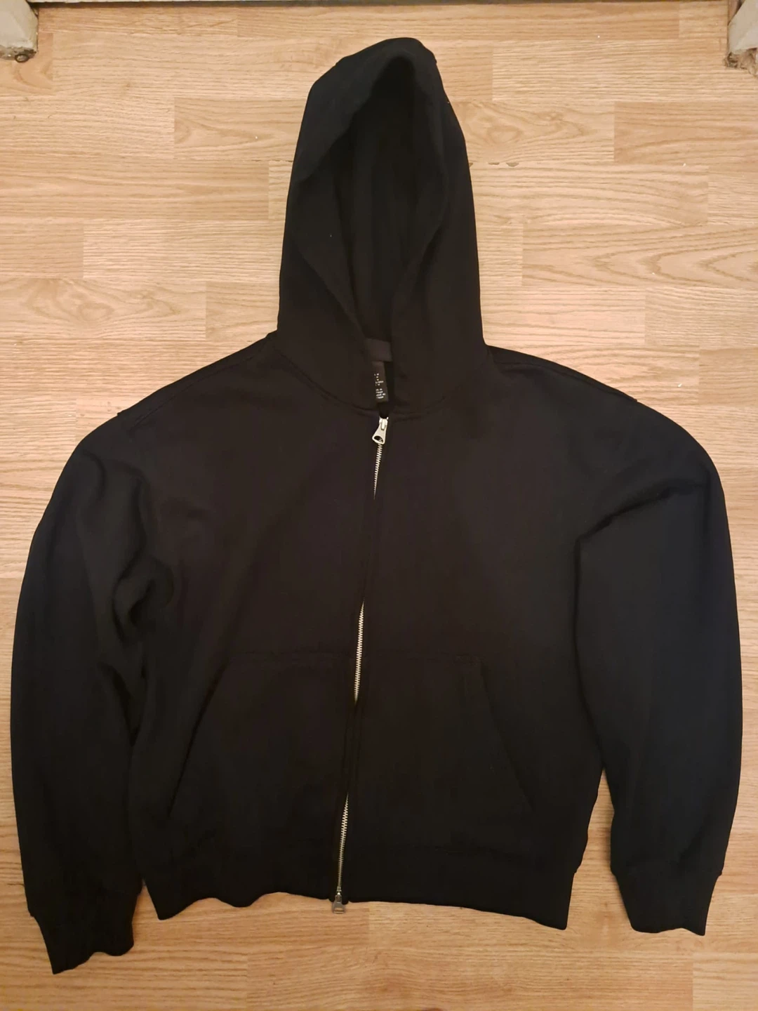 H&M Black Loose Fit Hoodie - Size M