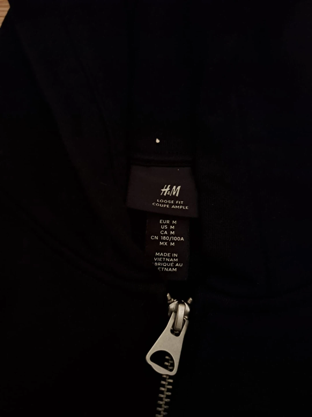 H&M Black Loose Fit Hoodie - Size M - photo 2