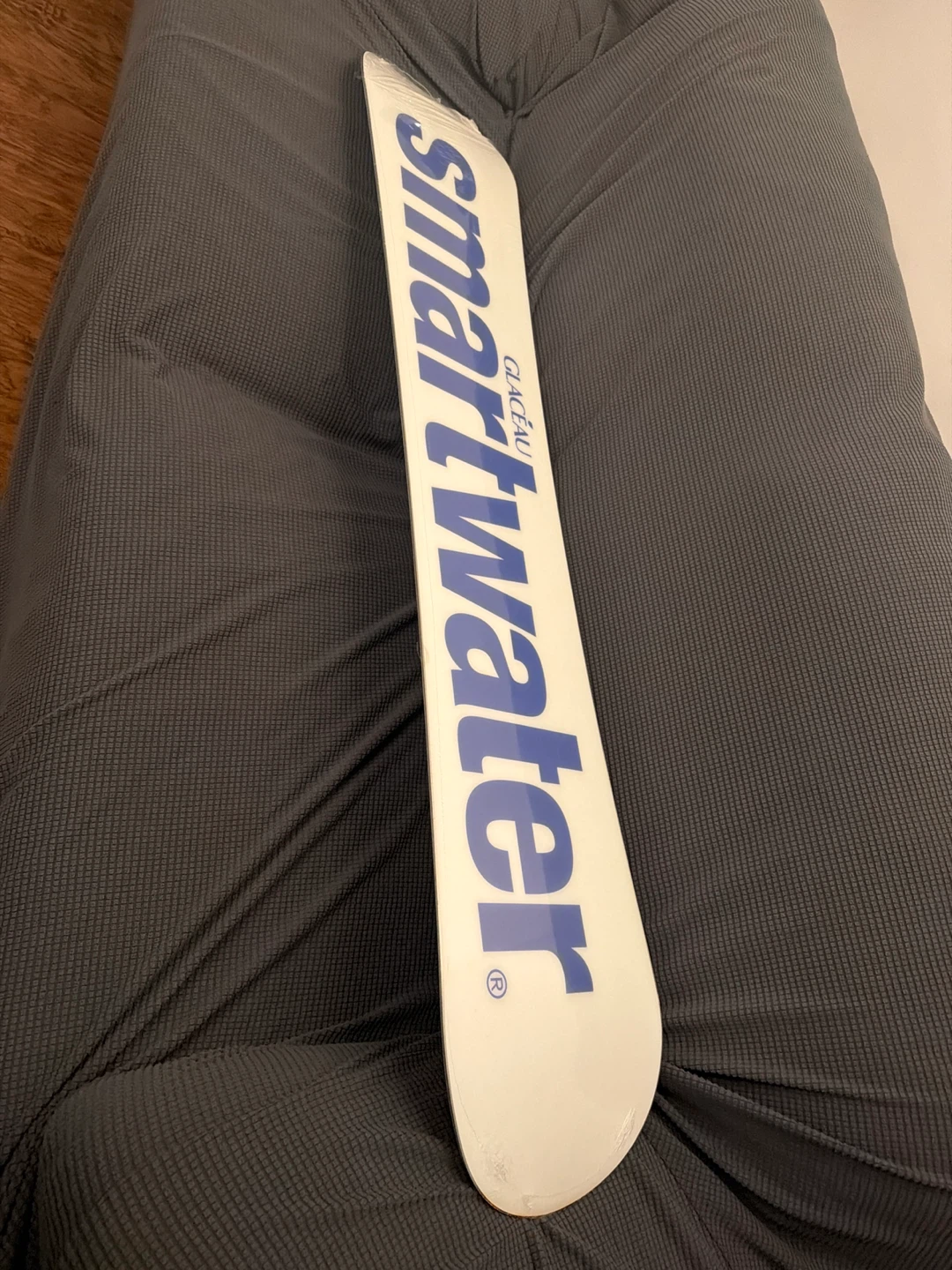 Glaceau Smartwater Skateboard - photo 2