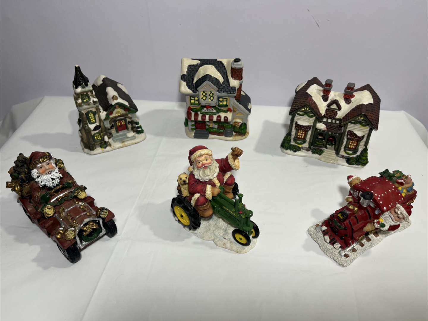 Christmas Village Decoration Set