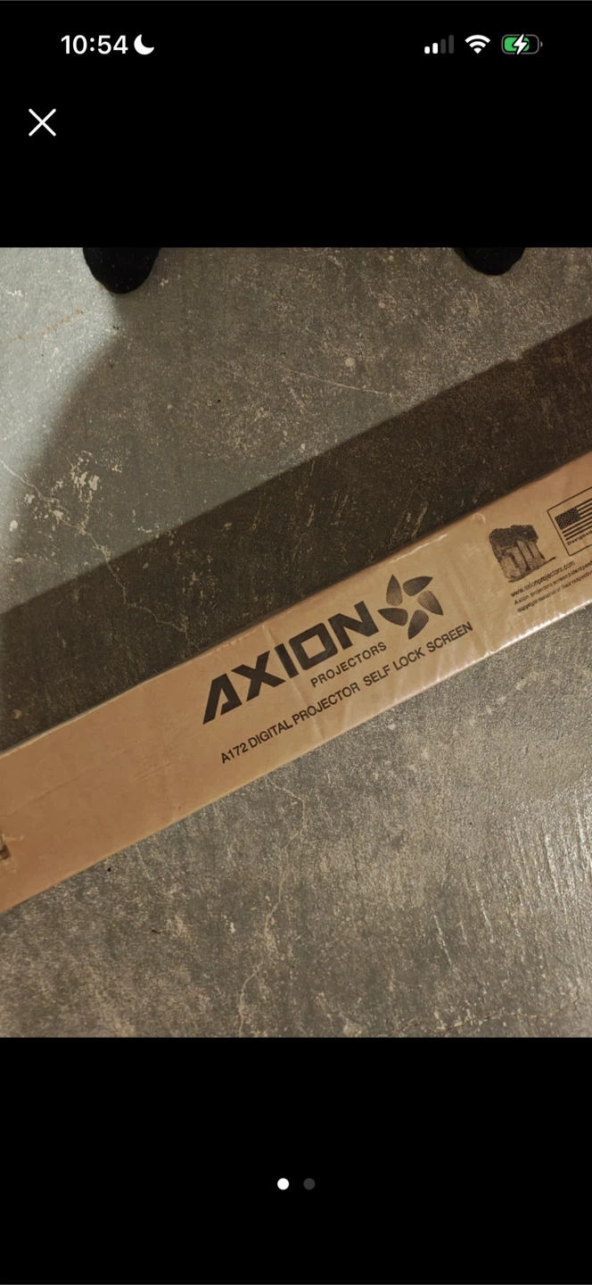 Axion A172 Digital Projector Self Lock Screen - photo 3
