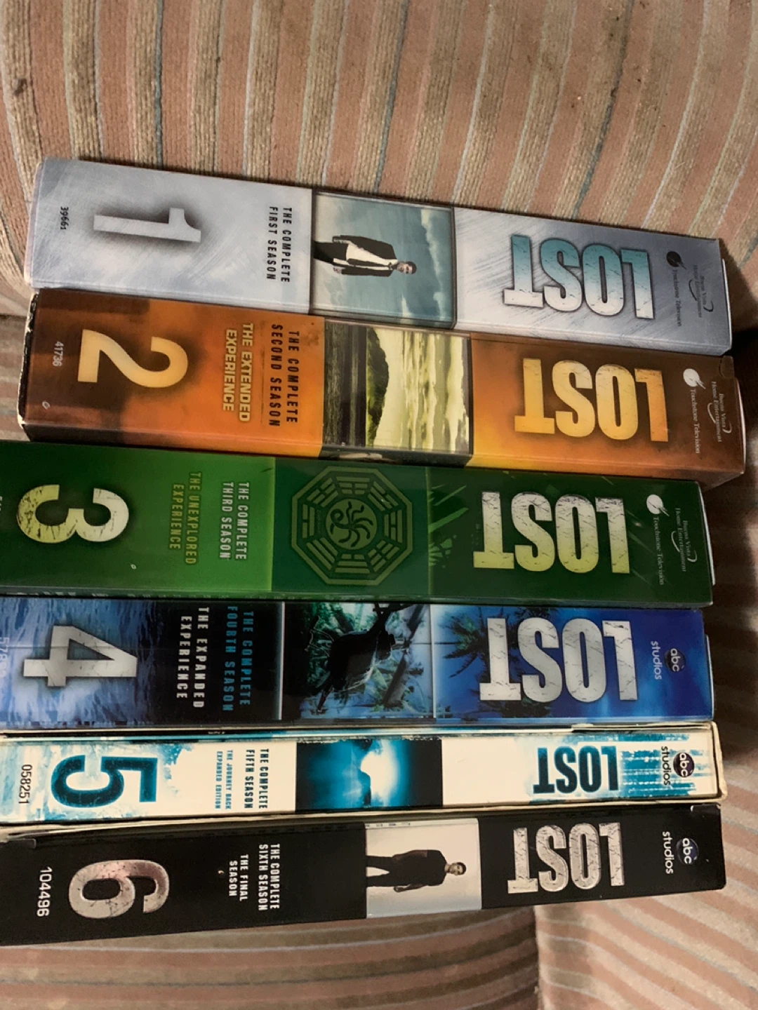 Lost tv series .. dvd