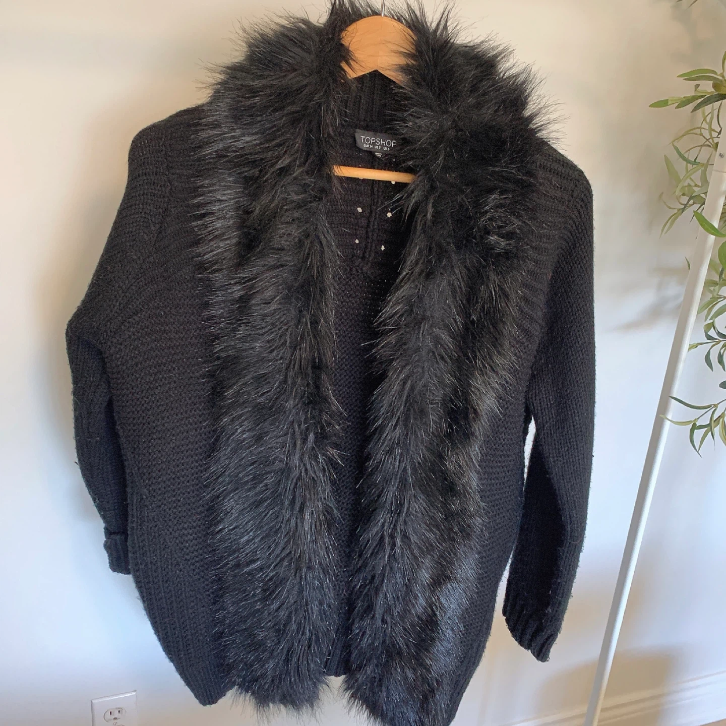Topshop Black Long Knit Sweater with Faux Fur Collar