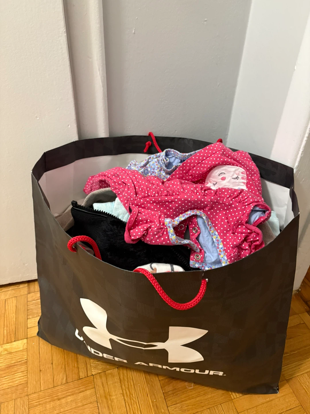 FREE - Baby clothes. 3-12 months. GIRL - photo 2