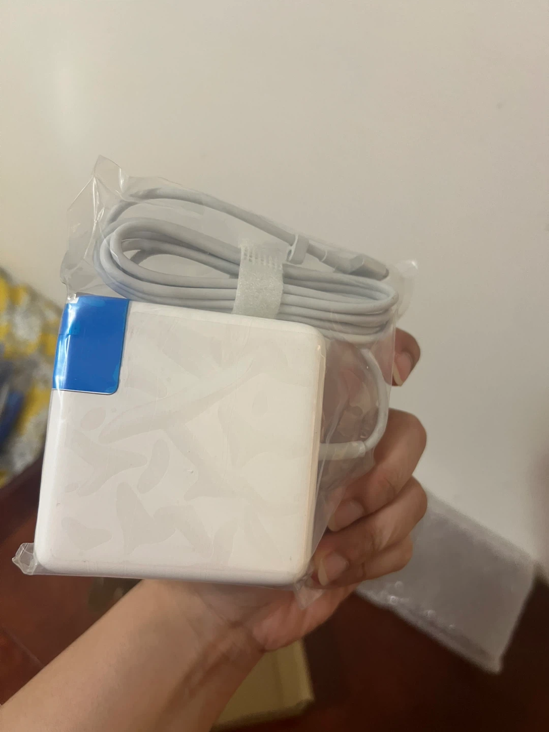 New Replacement AC Adapter 85W - photo 3