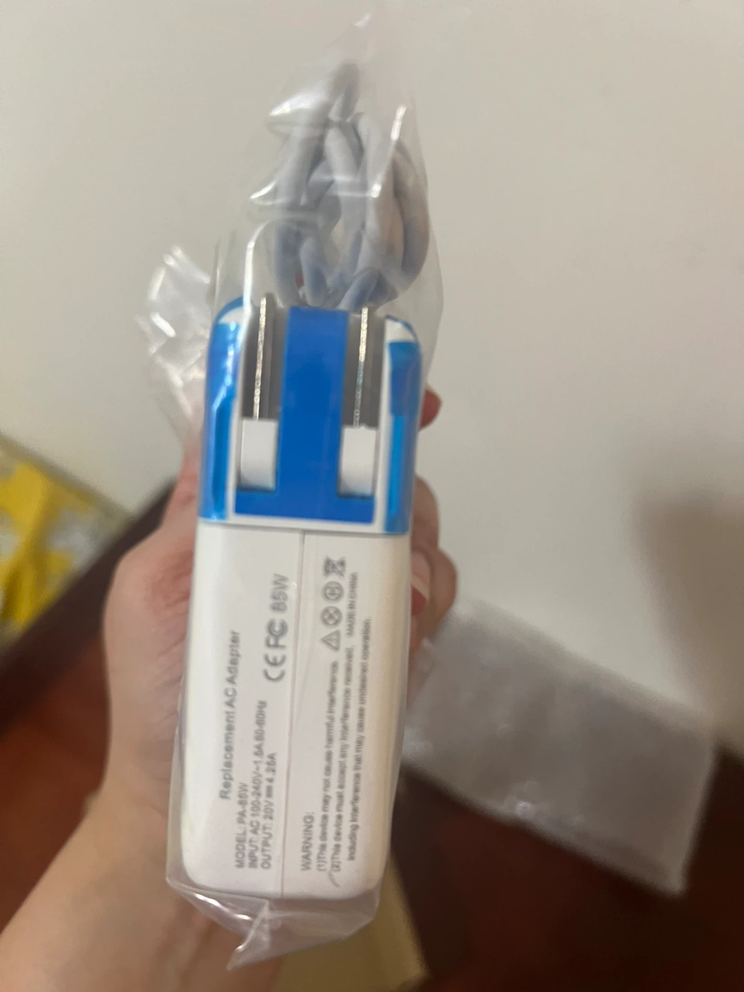 New Replacement AC Adapter 85W - photo 2