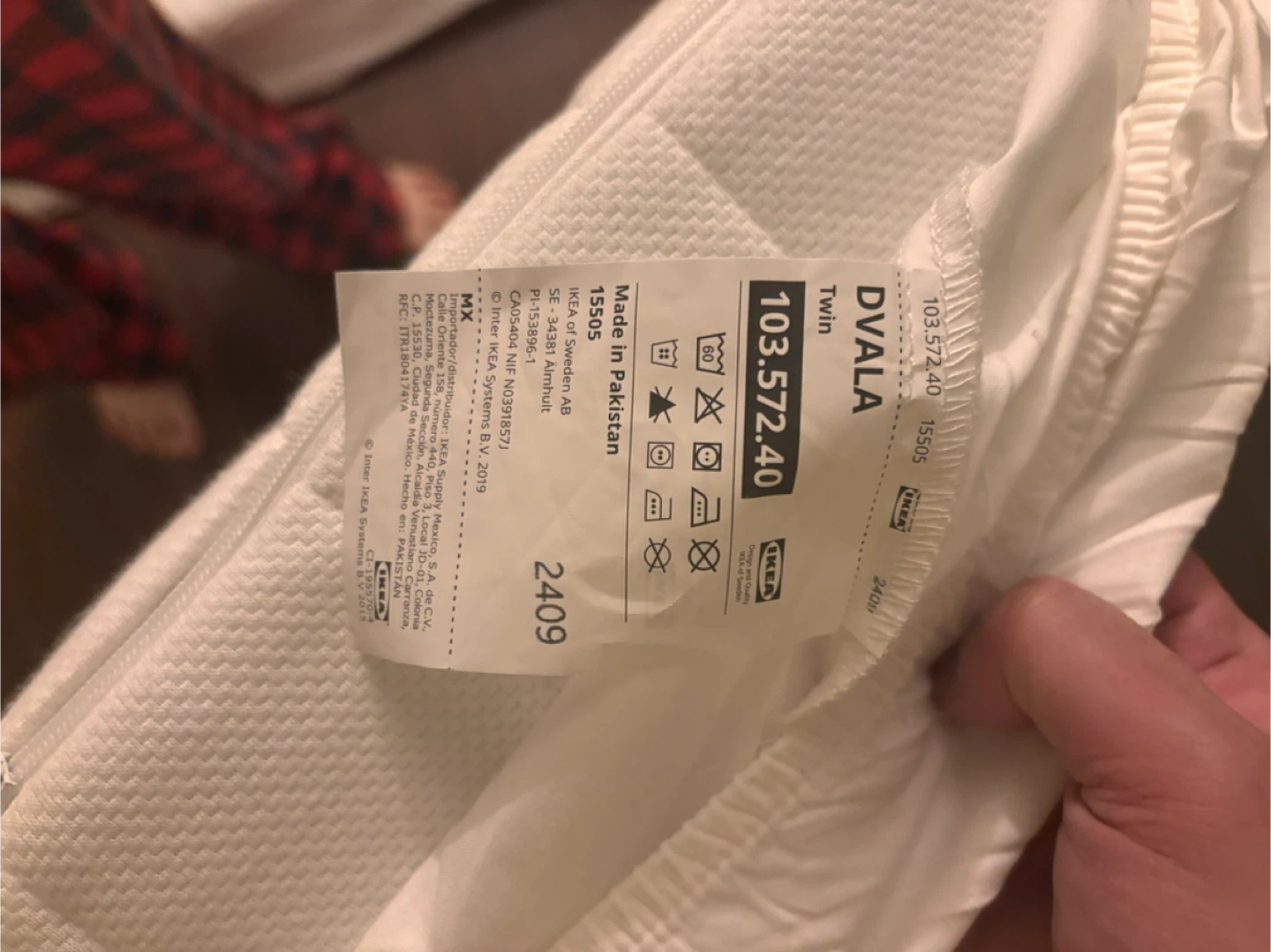 IKEA Twin Mattress - almost new - photo 3