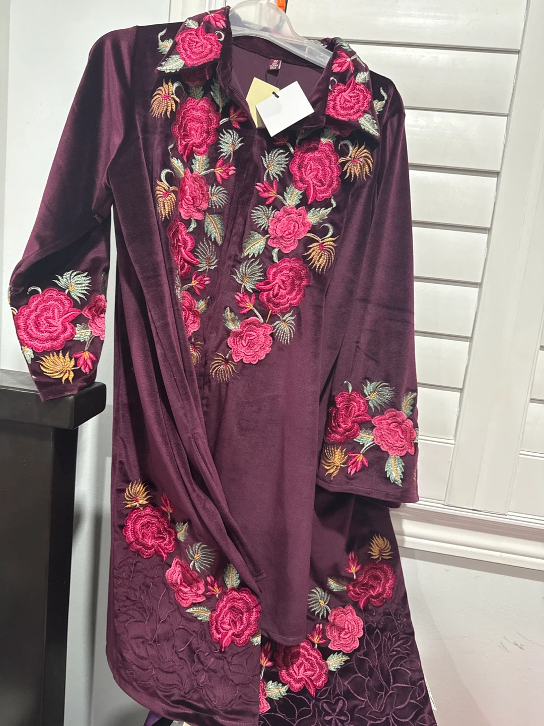 Floral Embroidered Velvet Dress - photo 3