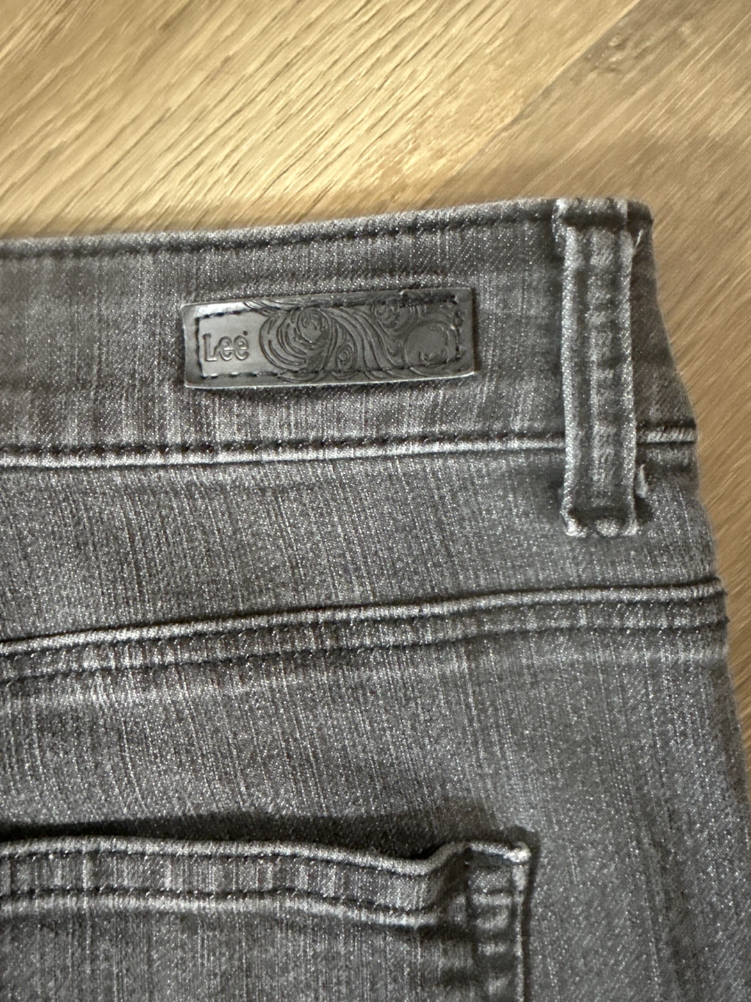 Lee Classic Fit 18 Short Jeans - photo 4
