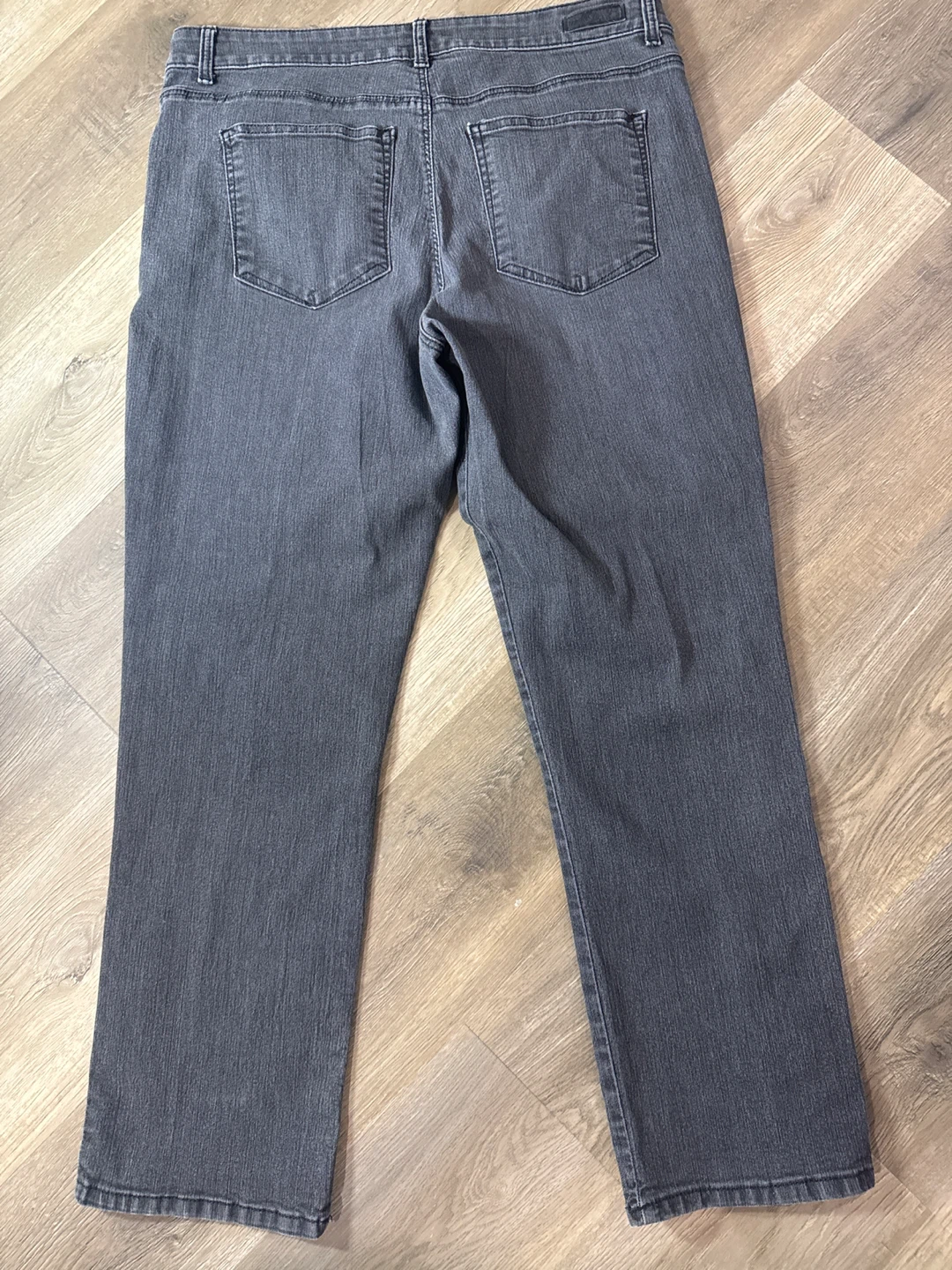 Lee Classic Fit 18 Short Jeans - photo 3