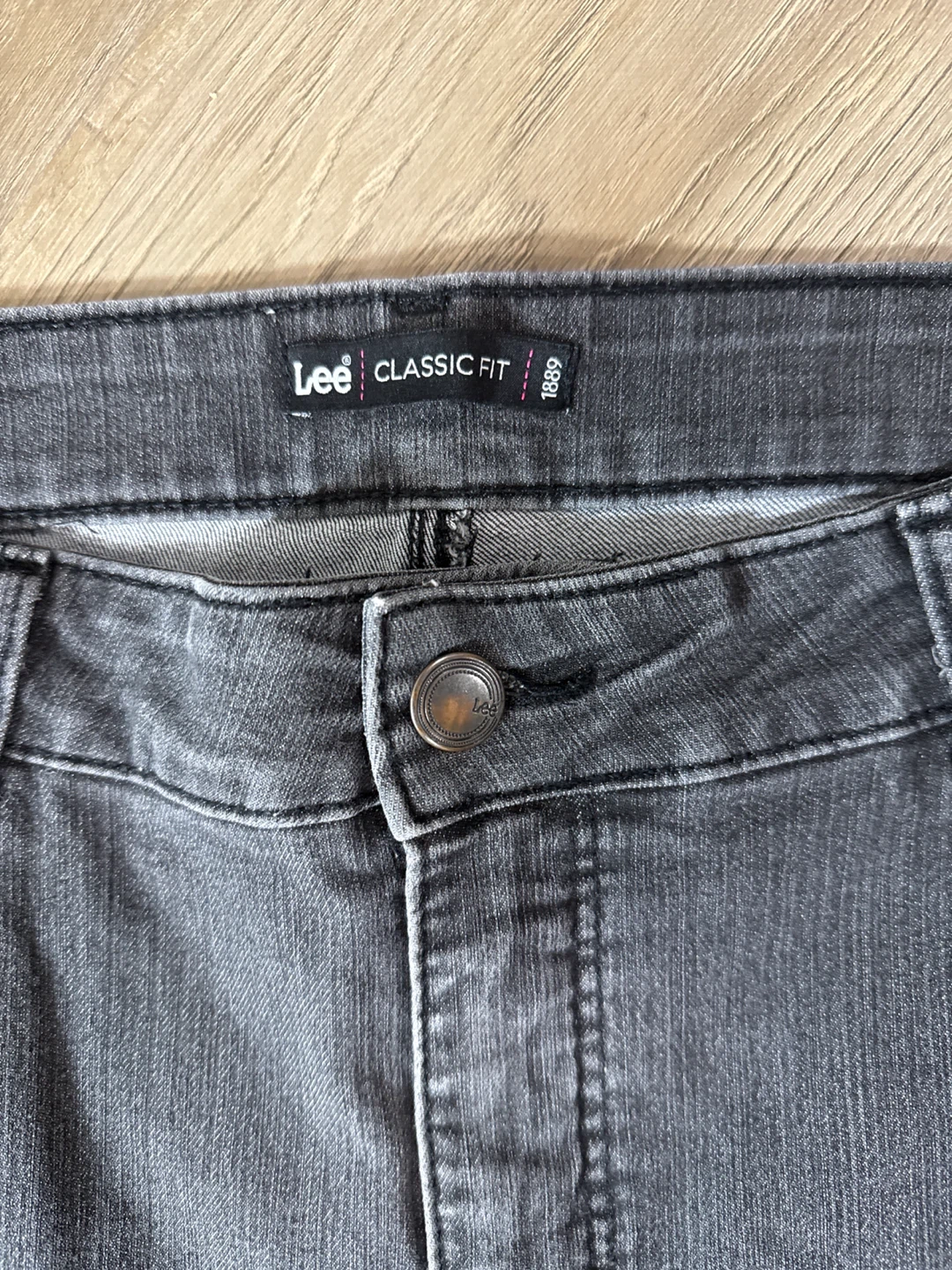 Lee Classic Fit 18 Short Jeans - photo 2