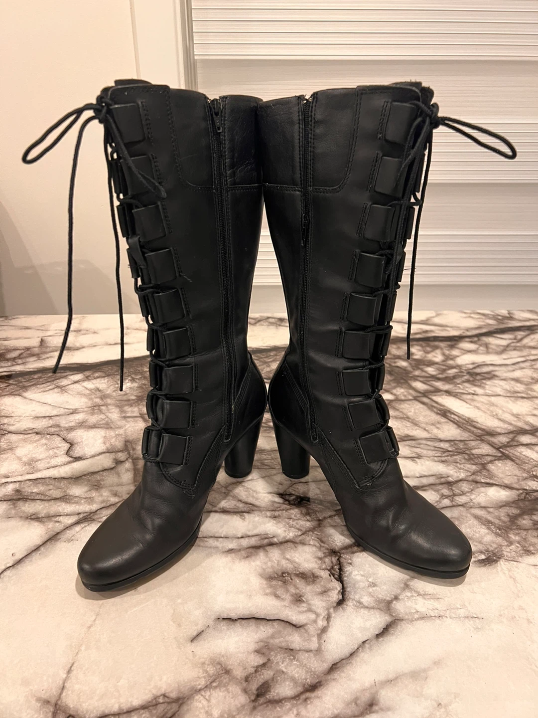 Timberland Leather Boots - size 6 - photo 3