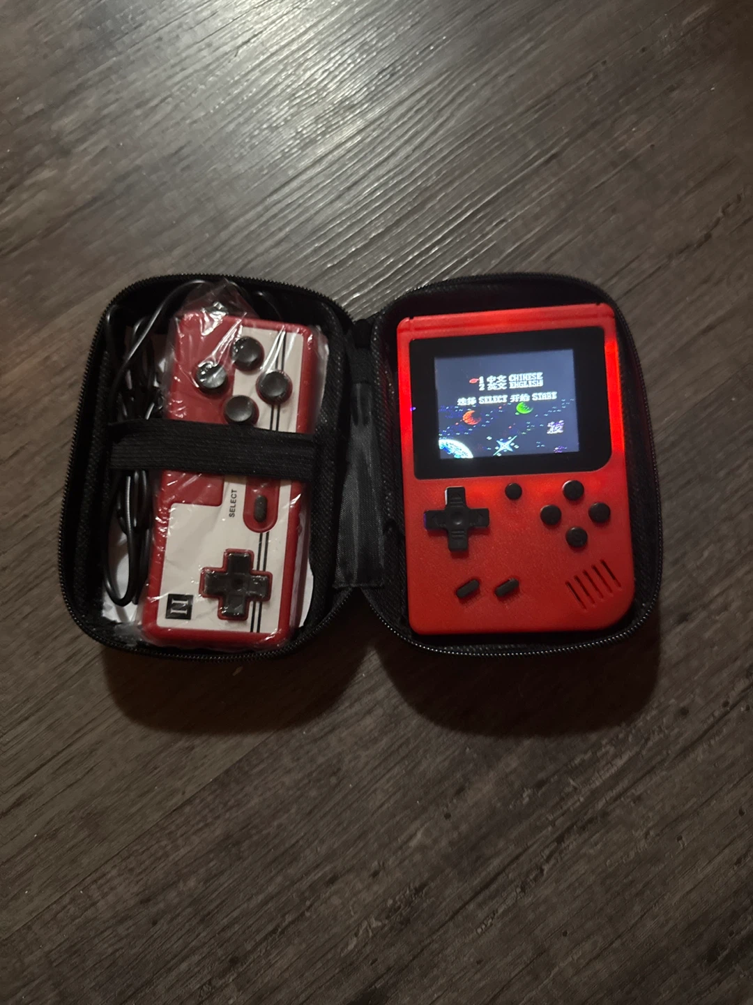 Red 400 in 1 Handheld Game Console with Controller