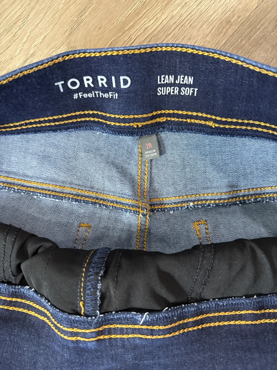 Torrid Lean Jean Super Soft Size 2R - photo 3