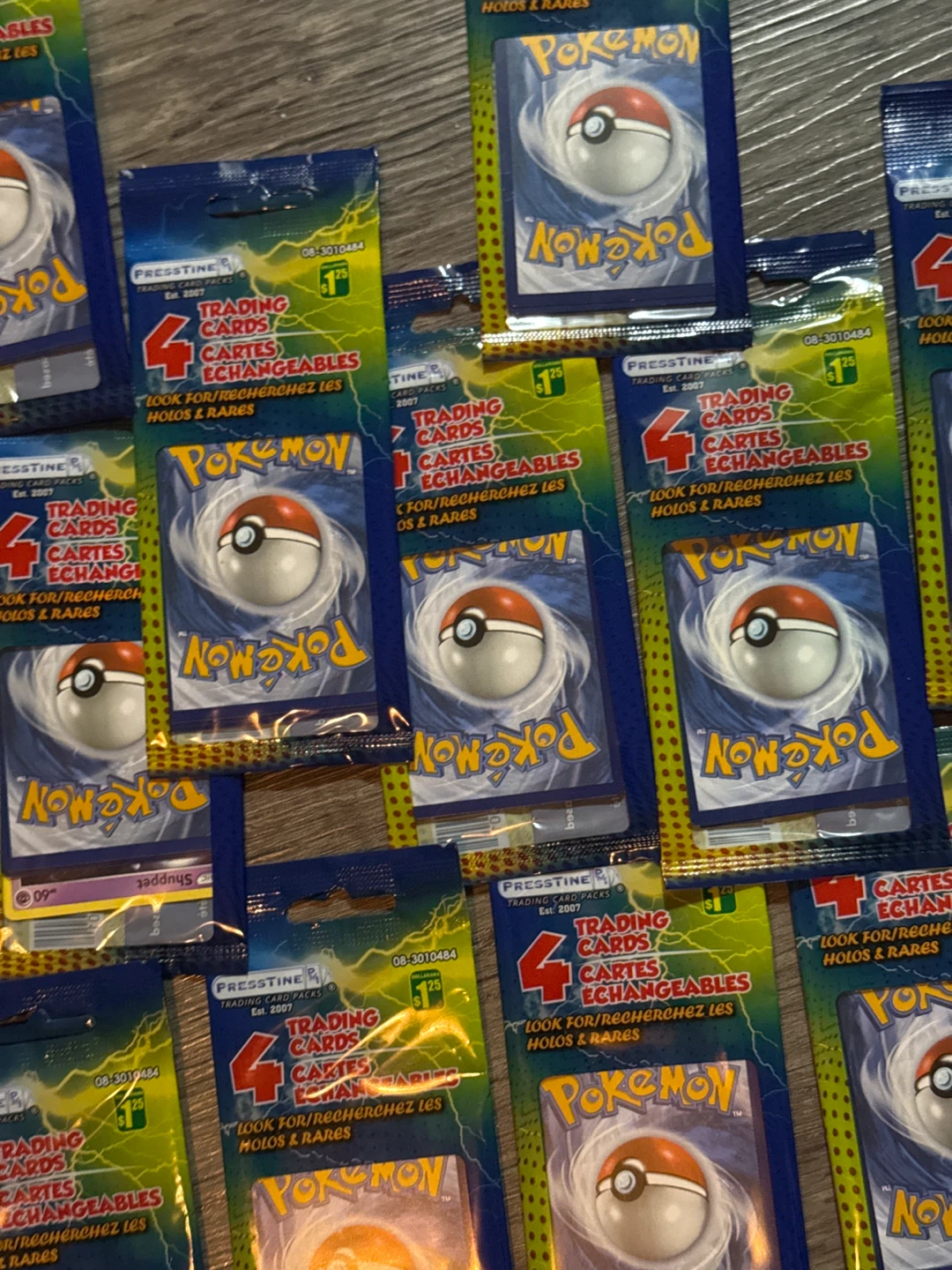 Presstine Pokemon Trading Card Packs (4 Cards)