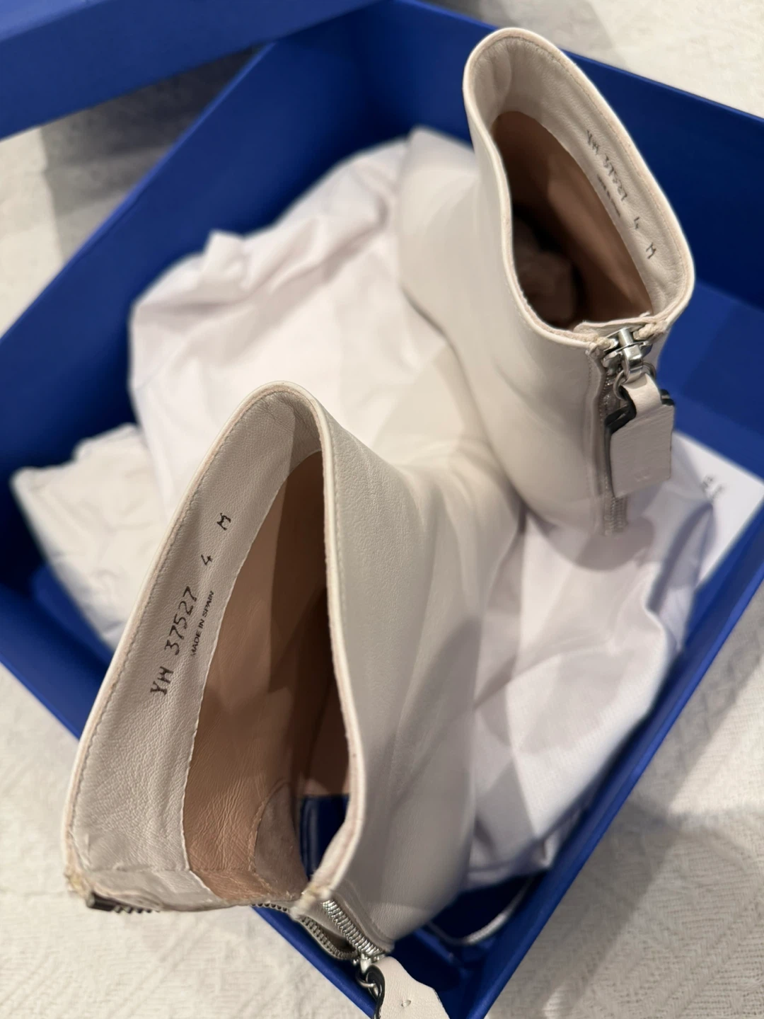 Stuart Weitzman White Leather Booties - Size 4 - photo 5
