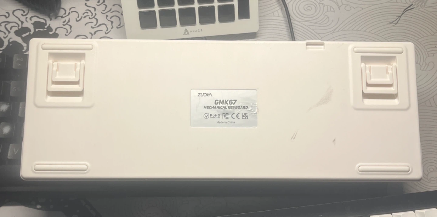 Zuoya gmk67 with custom lubed switches/keycaps - photo 2