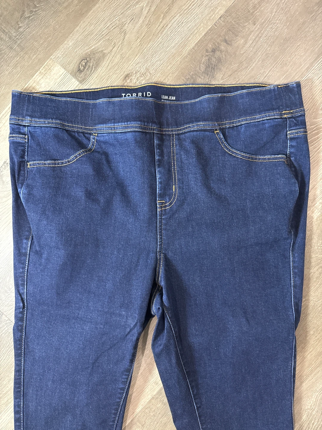 Torrid Lean Jean Super Soft - Size 2R - photo 2