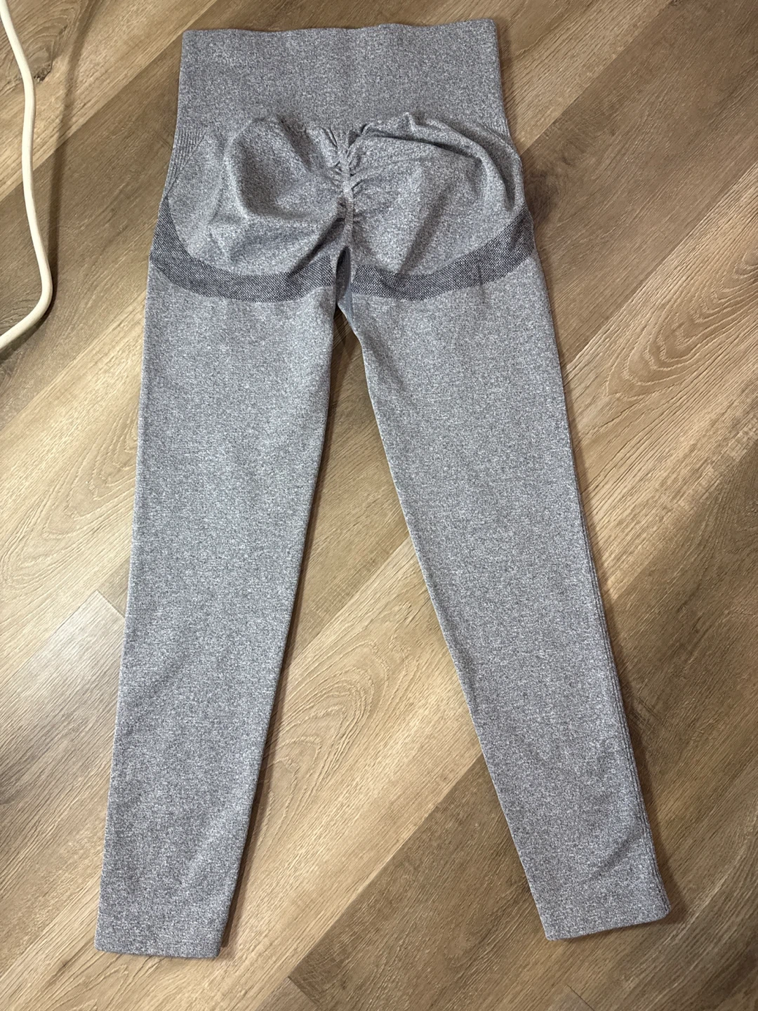 Gray High Waist Workout Leggings - Size M - photo 3