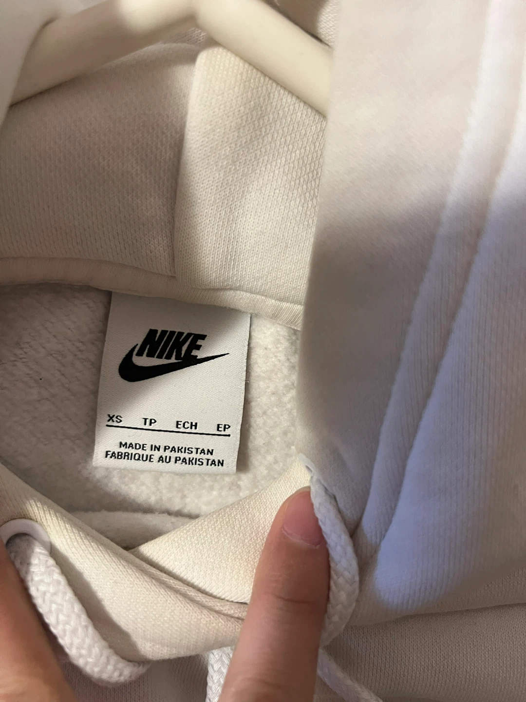 Nike White Hoodie - Size XS - photo 3