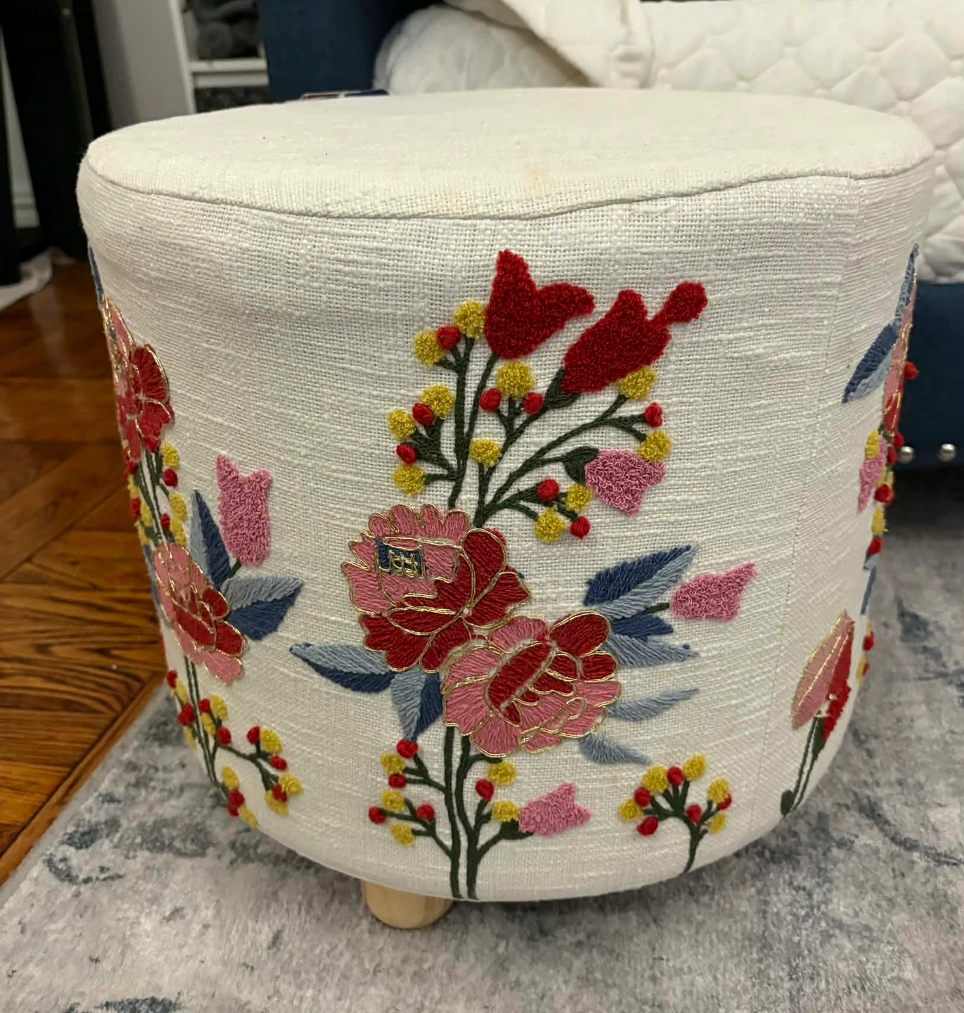 Foot stool new never been used - photo 4