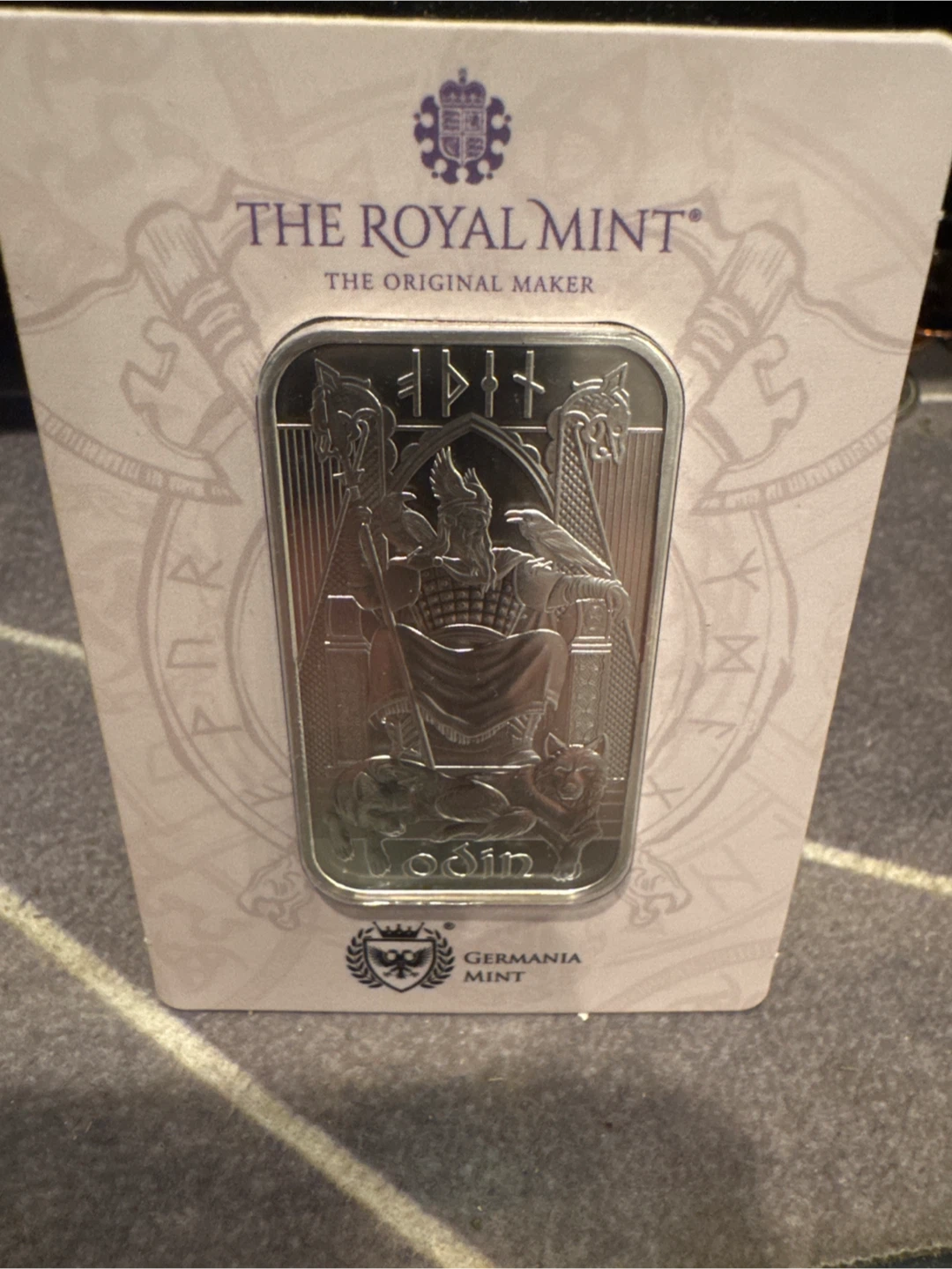 The Royal Mint 1oz Fine Silver Odin Bar